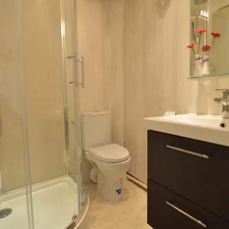 Modern In Near Sea, Cleaning Included Apartman *